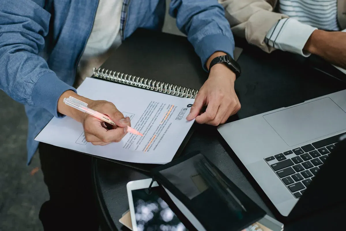 How Long is the Tax Refund to Show in the Bank? IRS Deposit Timeline Explained